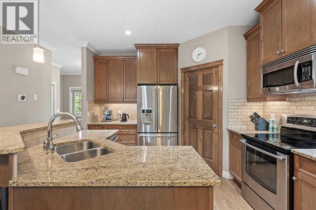 514 22 Avenue NE - 9