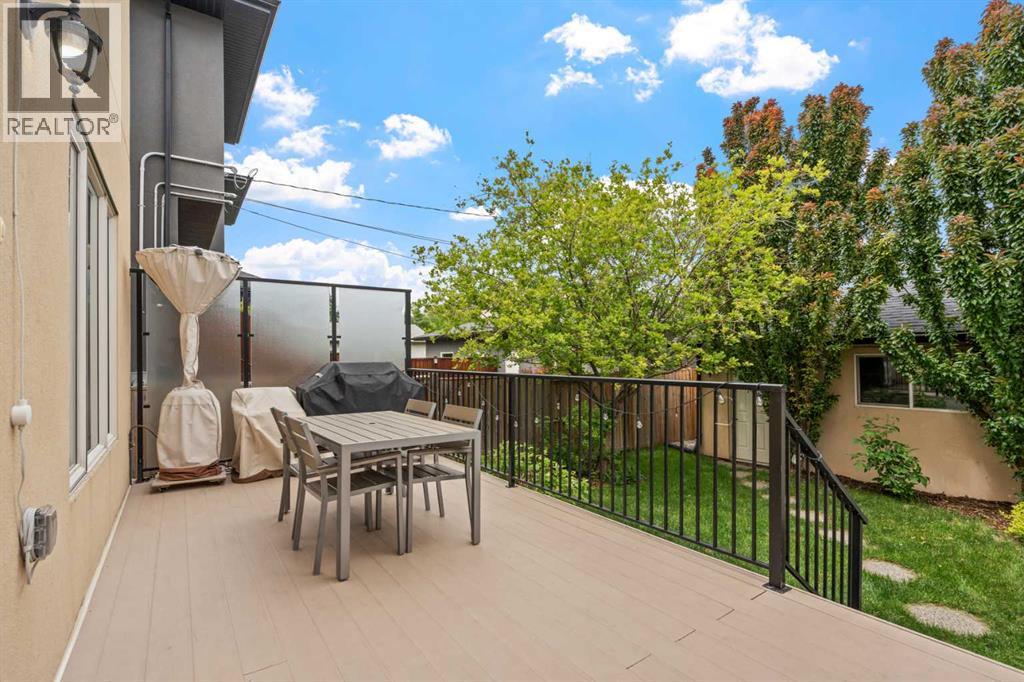 514 22 Avenue NE - 31