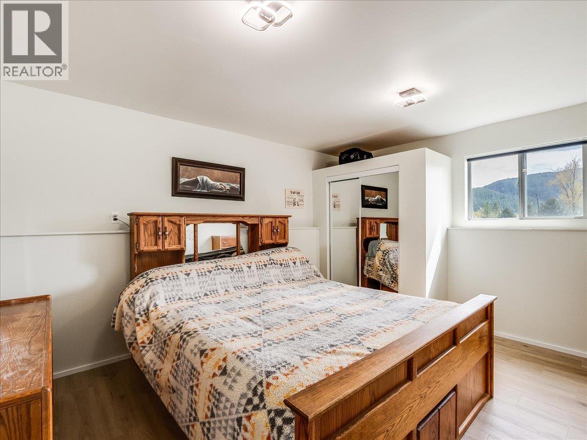 6810 & 6814 Brooks Road - 36