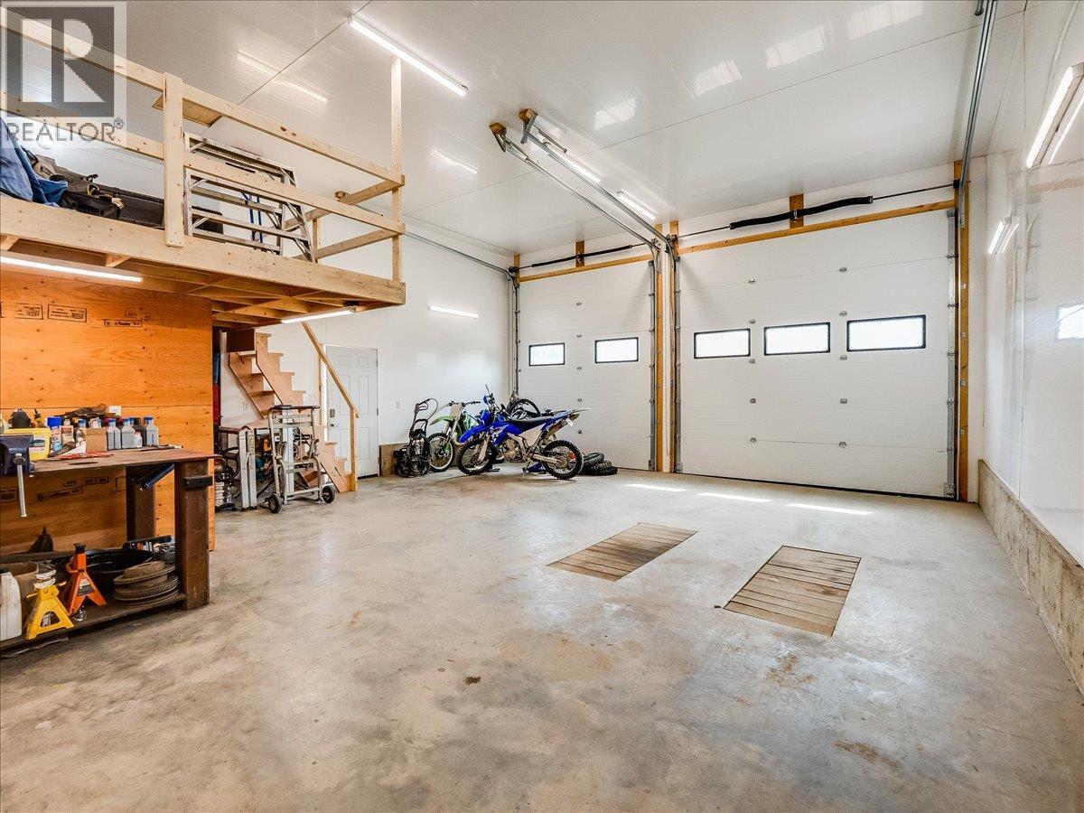 6810 & 6814 Brooks Road - 52