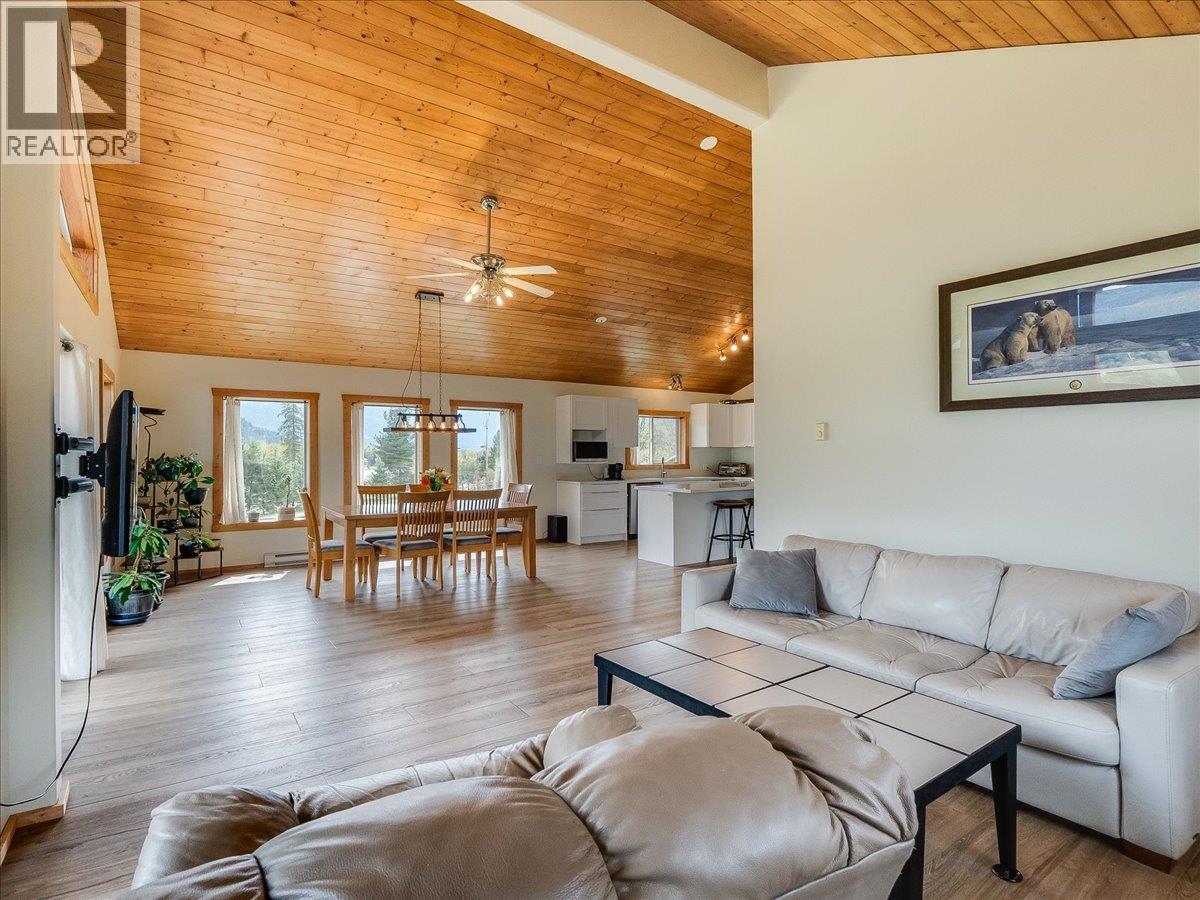 6810 & 6814 Brooks Road - 28