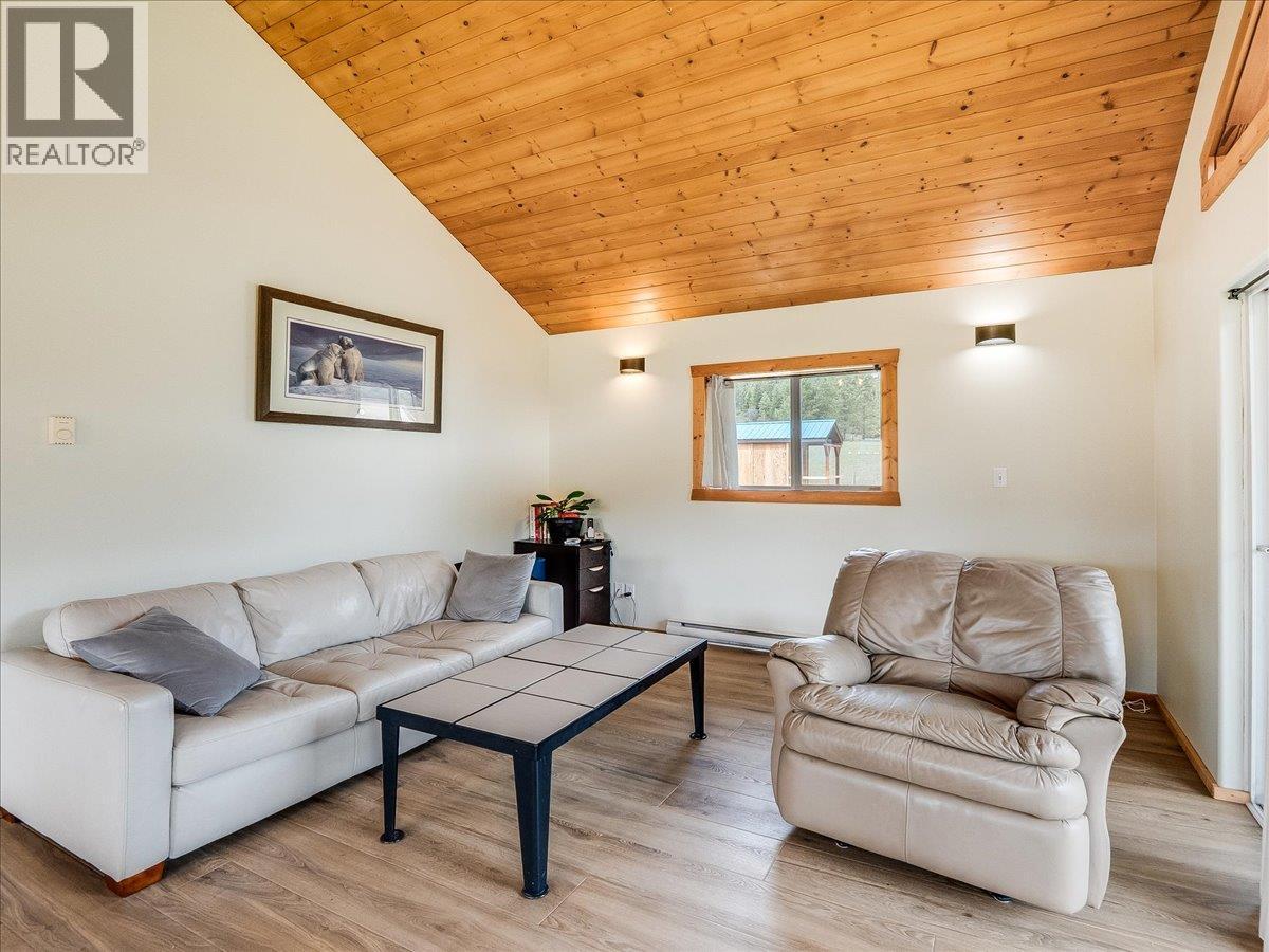 6810 & 6814 Brooks Road - 26
