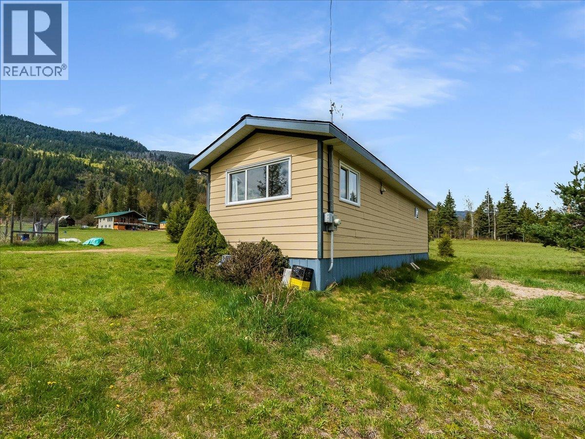 6810 & 6814 Brooks Road - 60