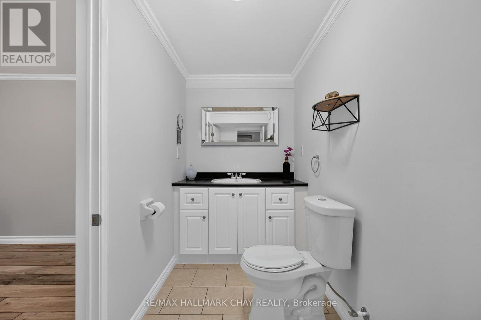 1925 EMERALD COURT - Image 34