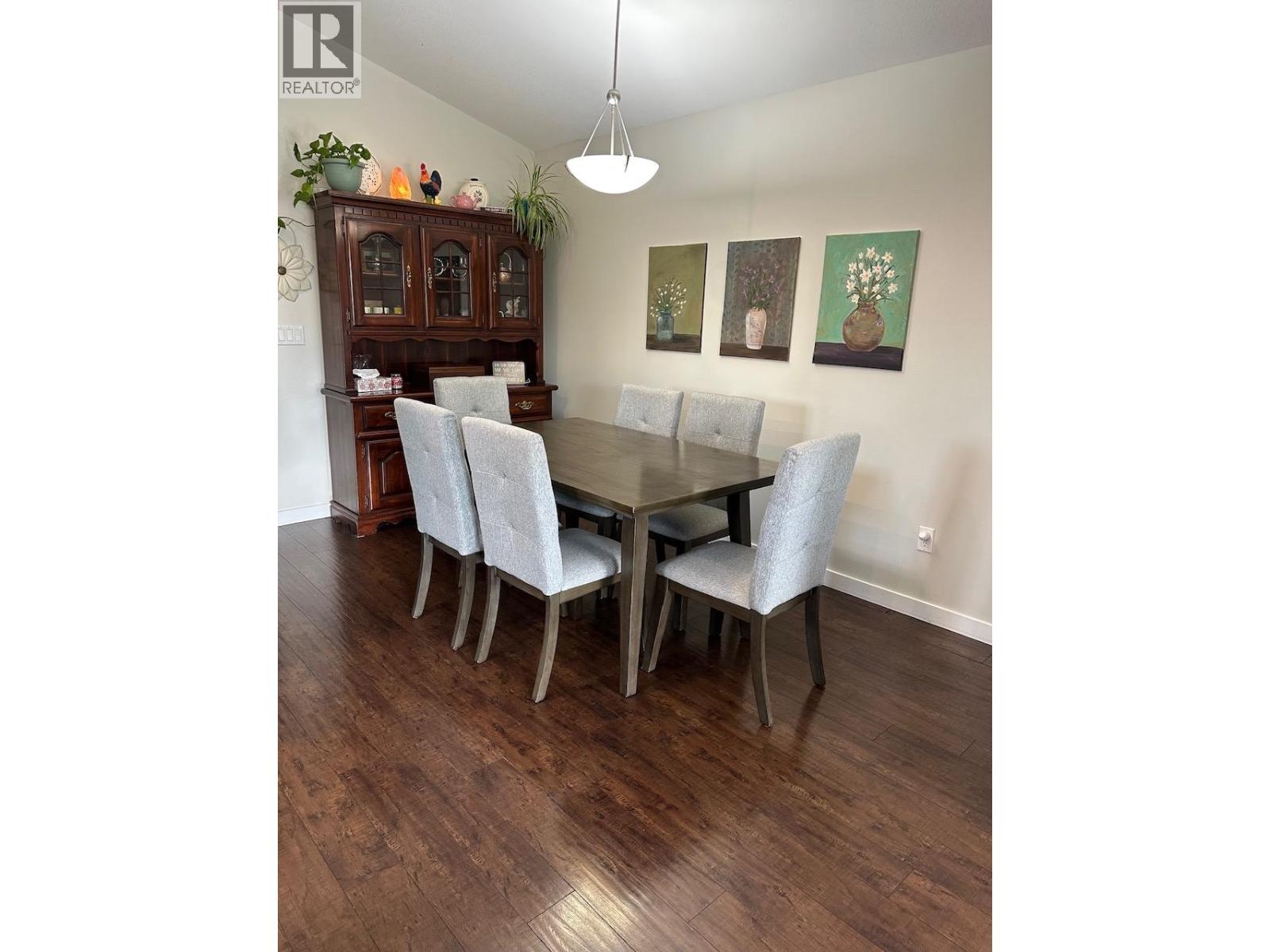 8724 77 STREET - 6