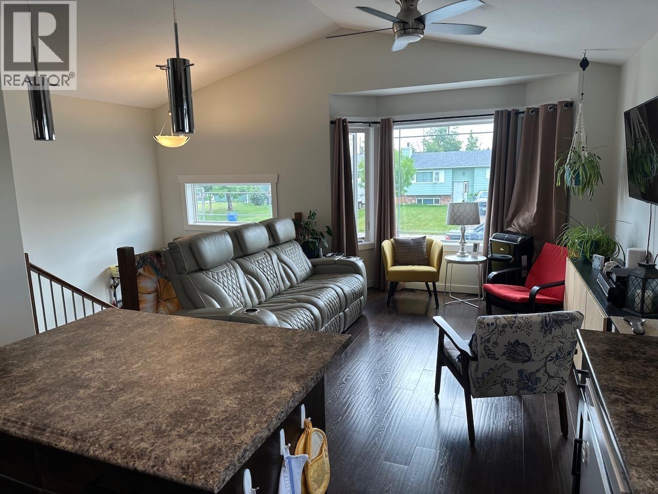8724 77 STREET - Image 7