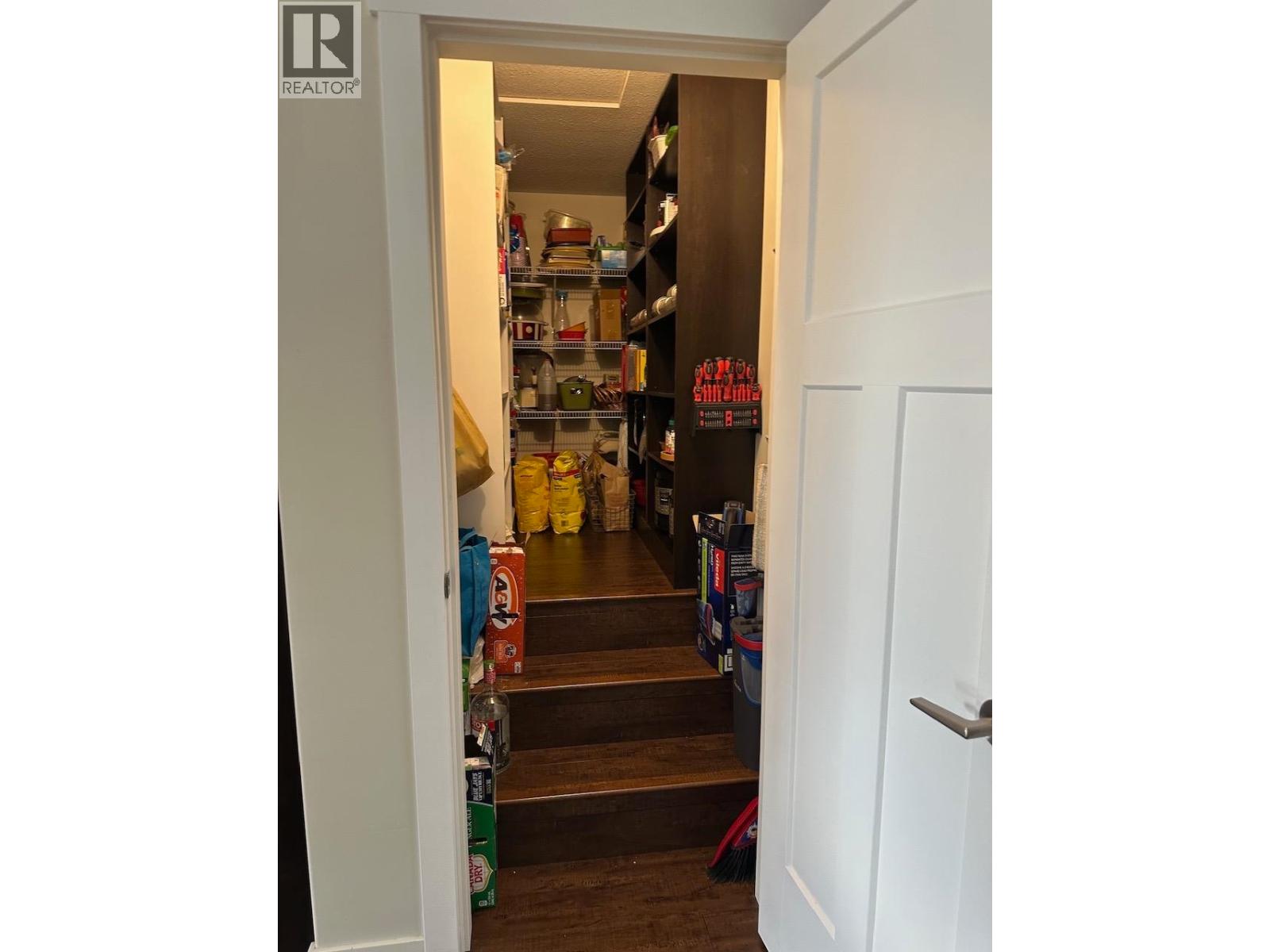 8724 77 STREET - 9
