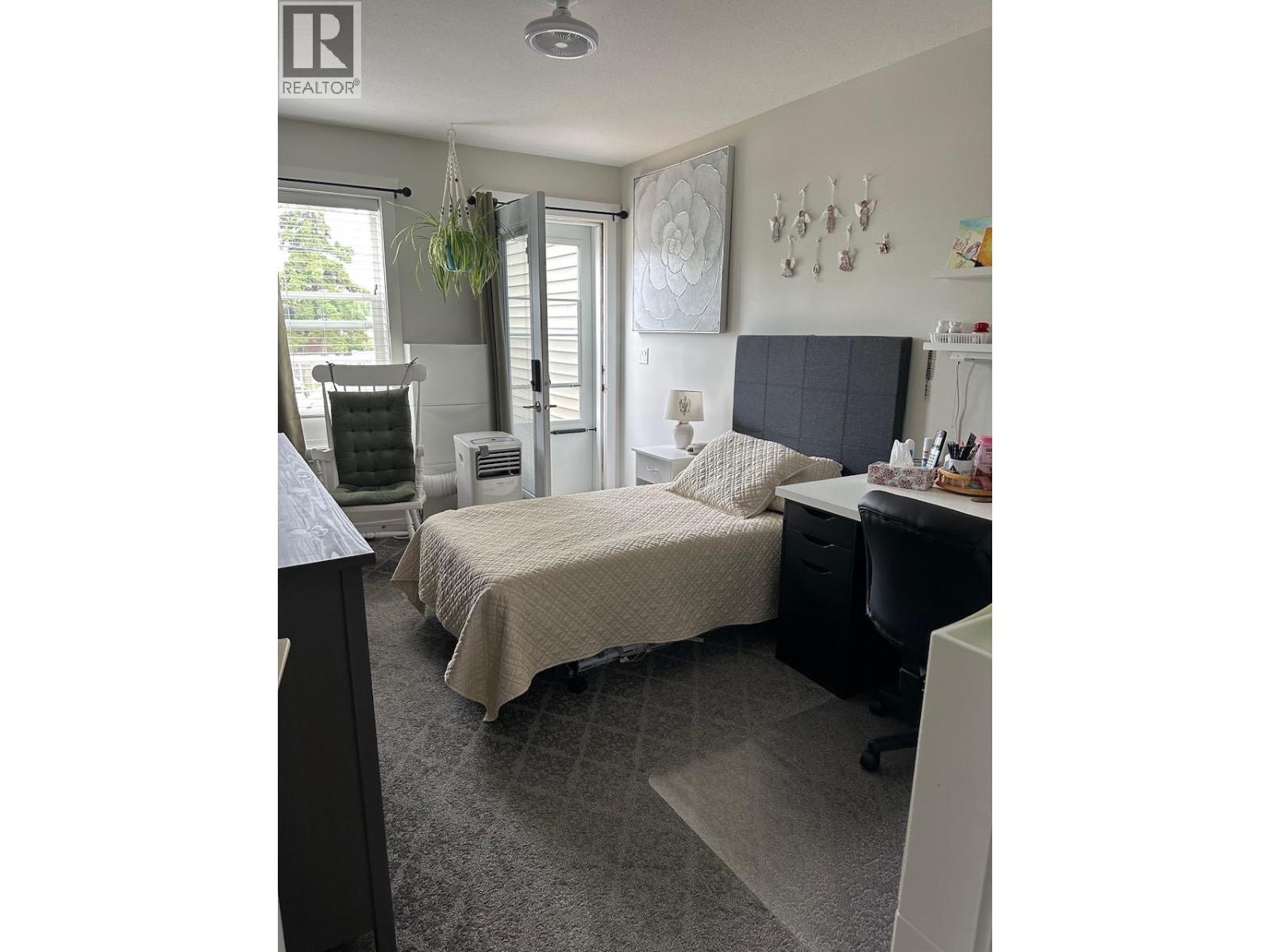 8724 77 STREET - 11