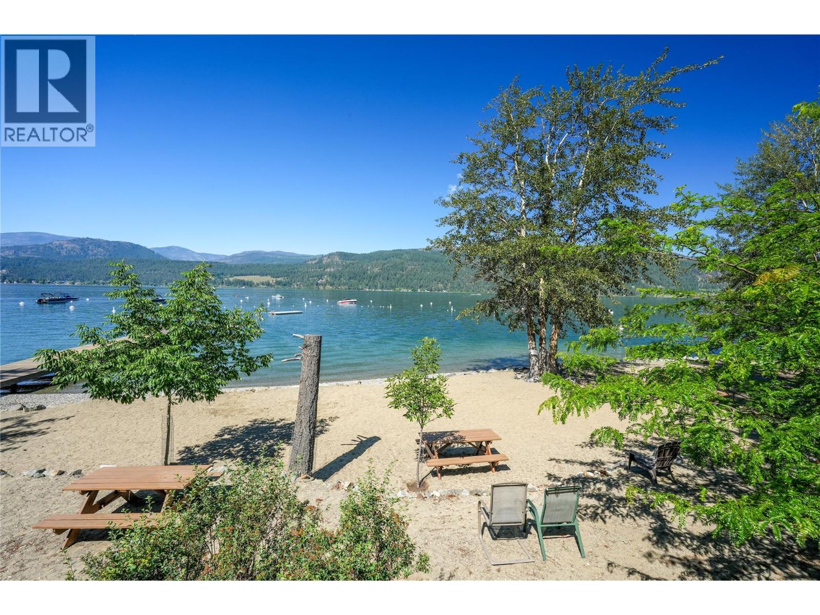 #30 40 Kestrel Place - 47