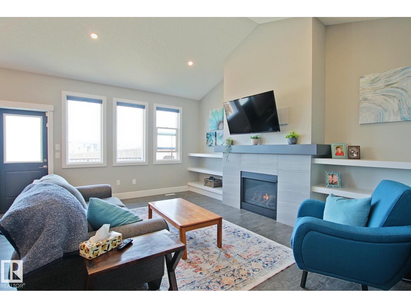 9711 223 ST NW - 17