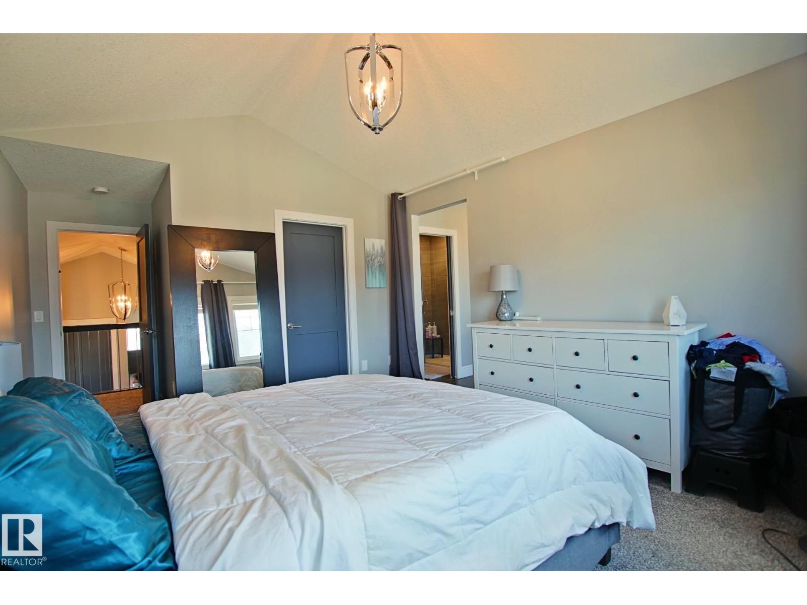 9711 223 ST NW - 24
