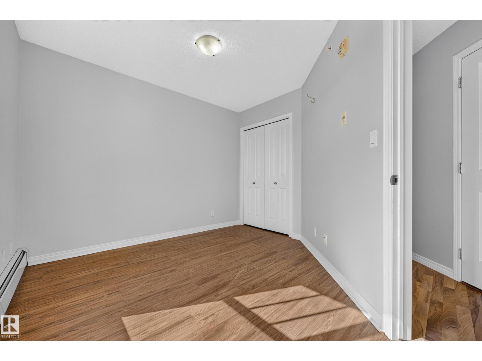 #406 105 AMBLESIDE DR SW - 21
