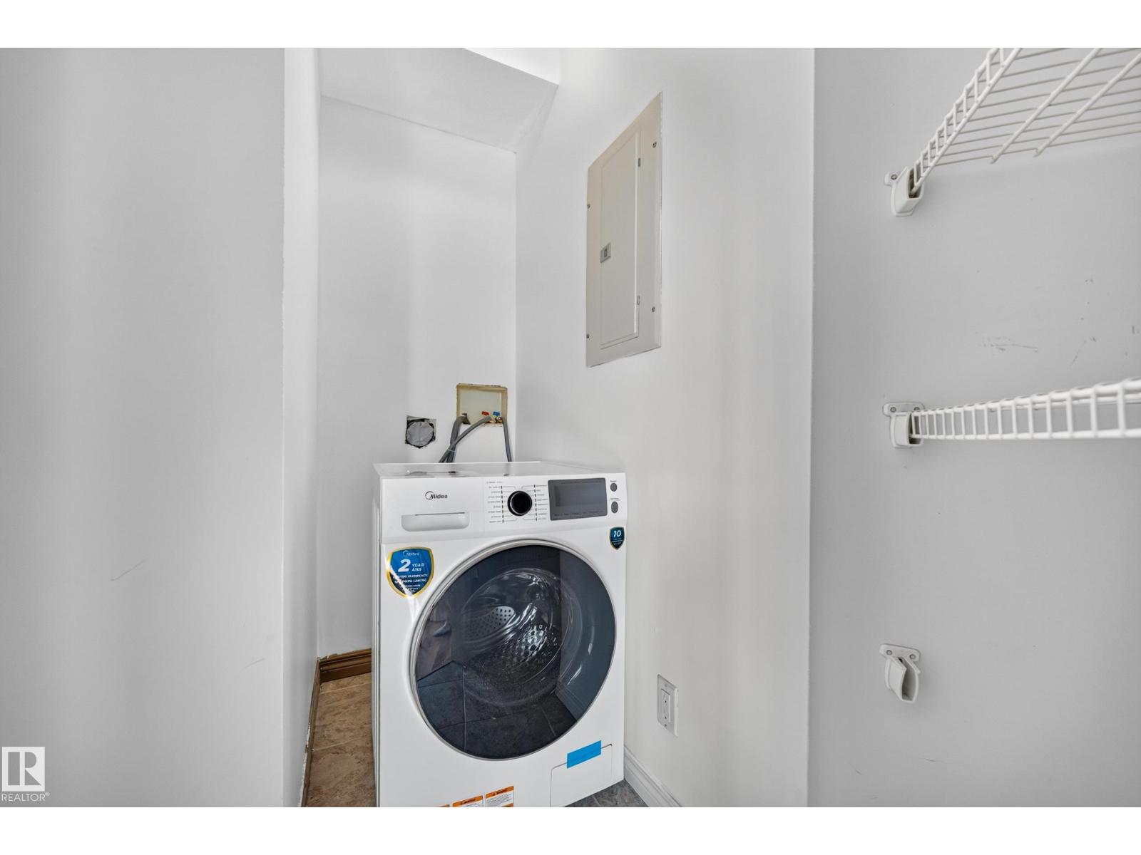 #406 105 AMBLESIDE DR SW - 23
