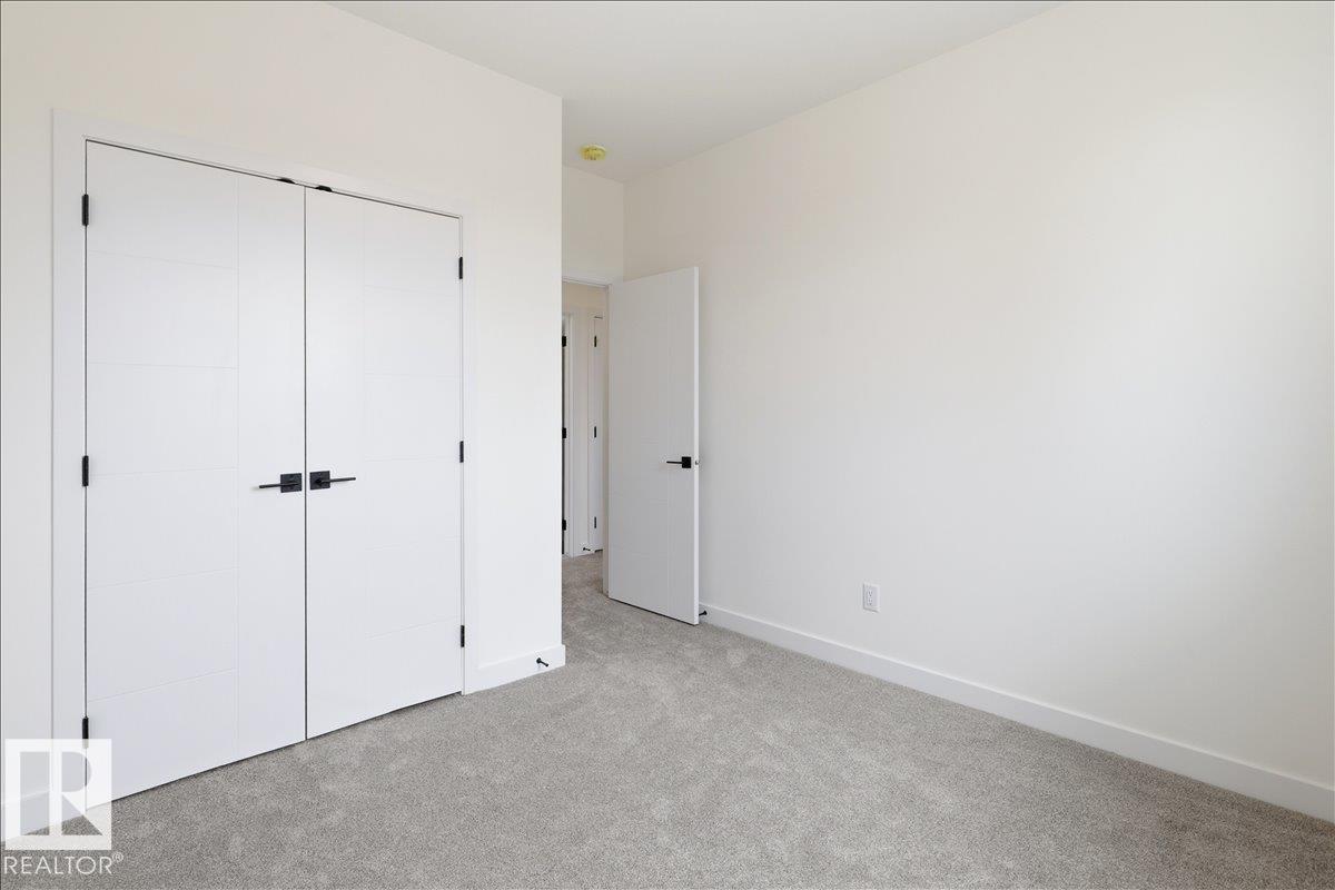 5023 47ave - 24