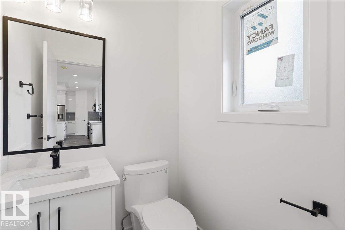 5023 47ave - 15