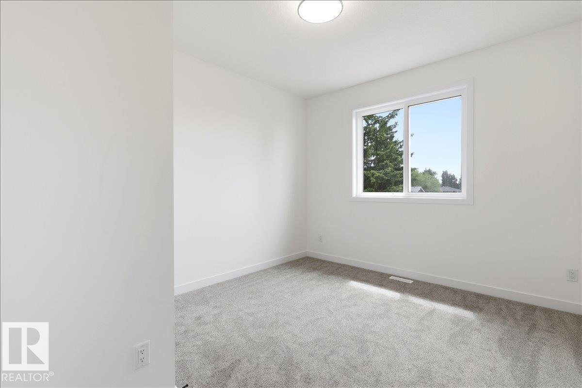5023 47ave - 21