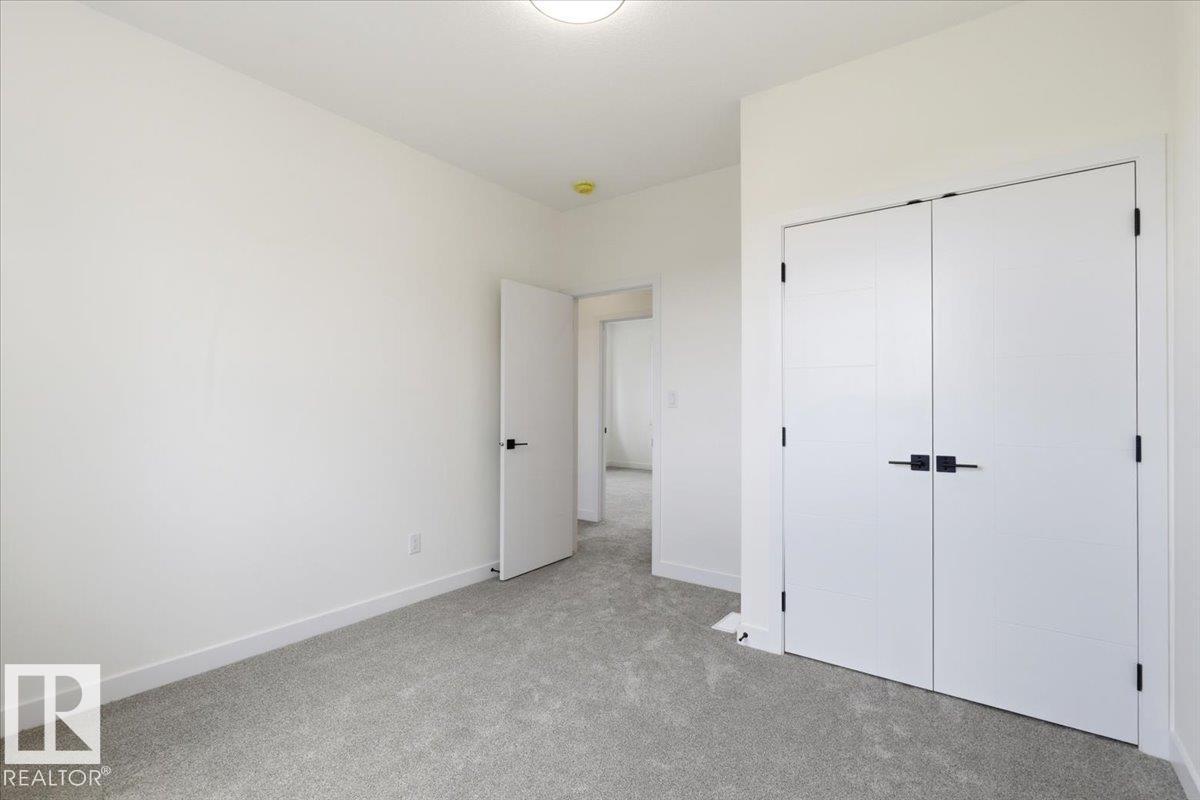 5023 47ave - 22