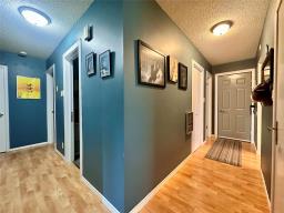 361 Keewatin Street, The Pas, MB R9A1R2 Photo 14