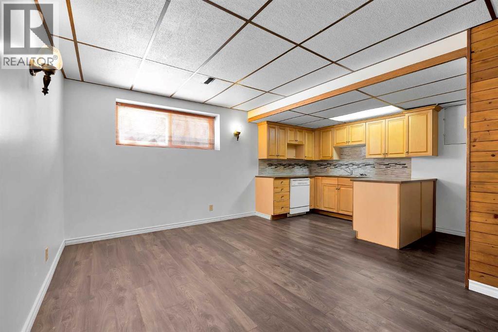 295 Edgepark Boulevard NW - 25