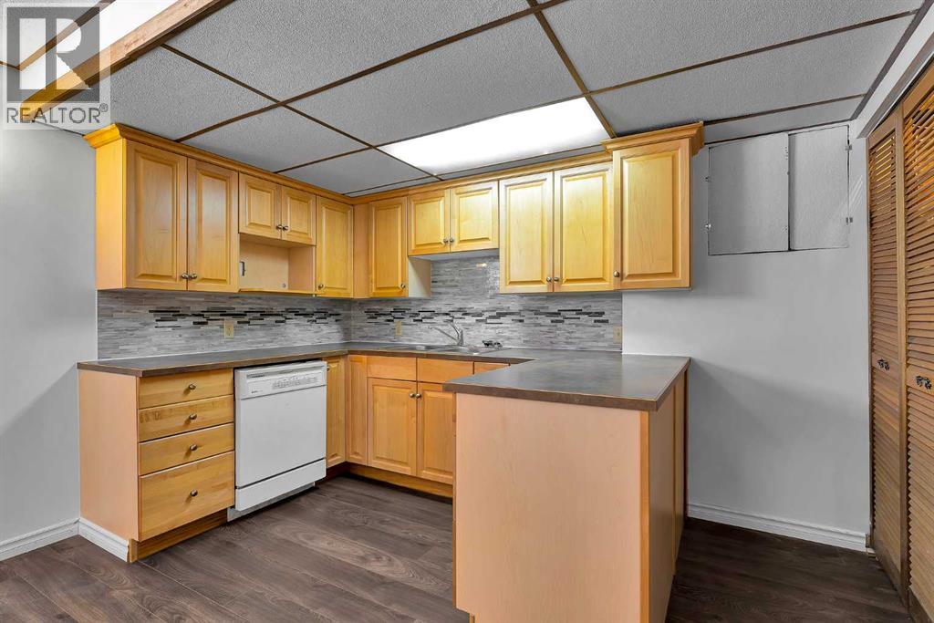 295 Edgepark Boulevard NW - 26
