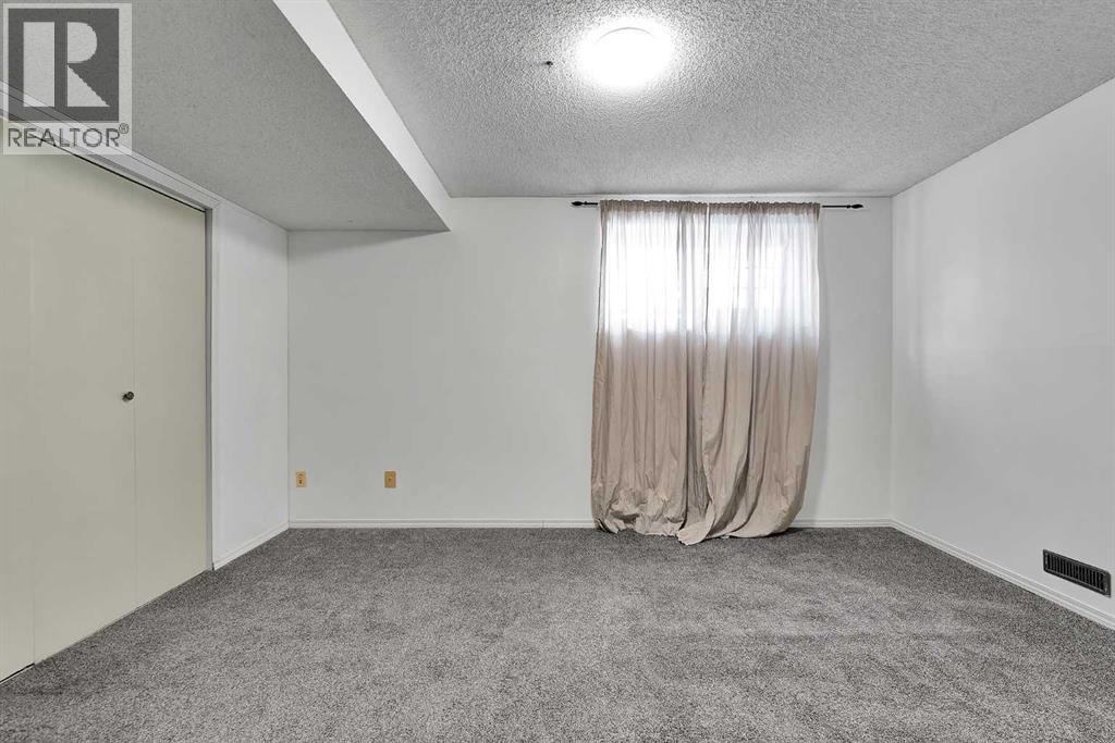 295 Edgepark Boulevard NW - 28