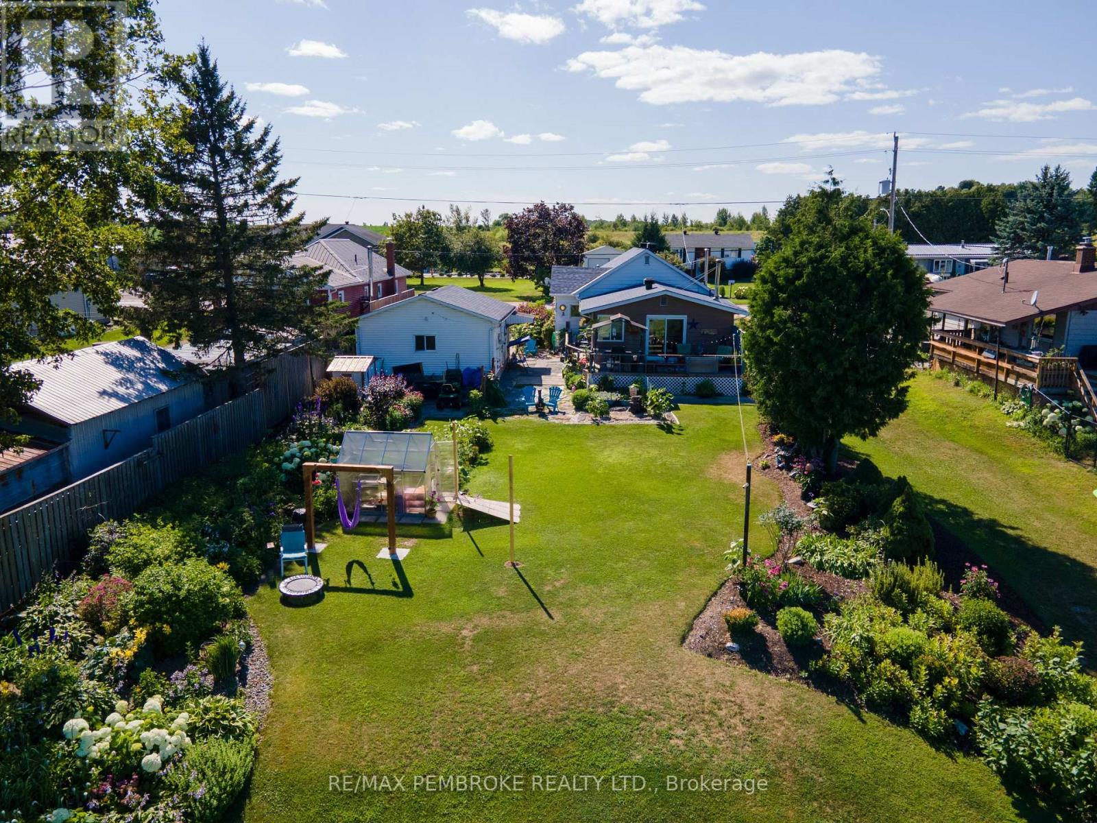 48 LACROIX BAY ROAD - 41