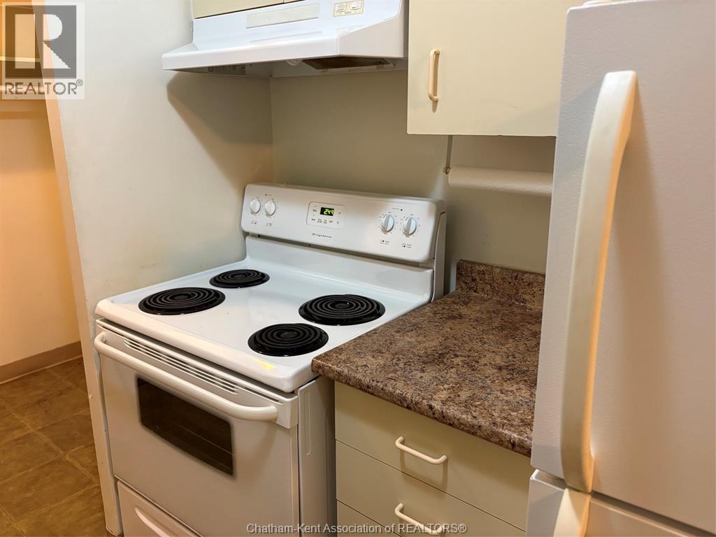 #209 130 Park AVENUE East - Image 6