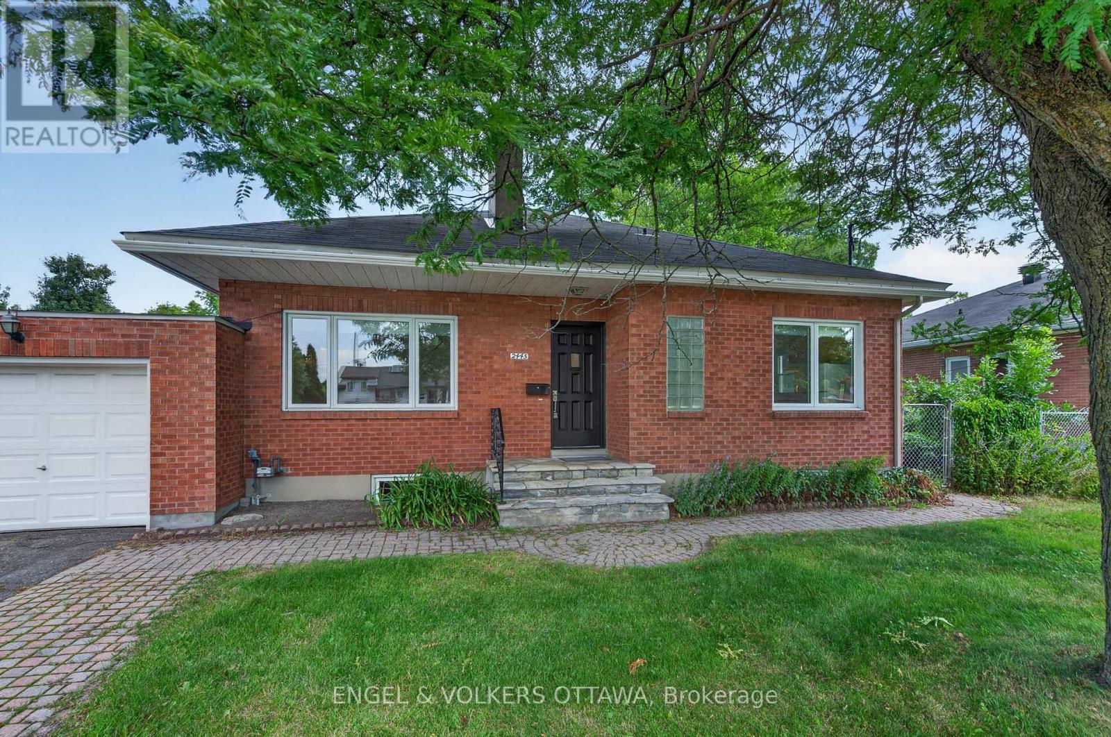 2445 ALTA VISTA DRIVE - 1