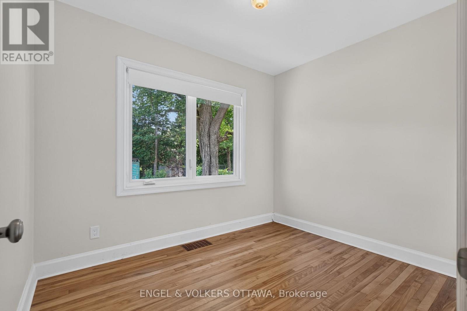 2445 ALTA VISTA DRIVE - 16