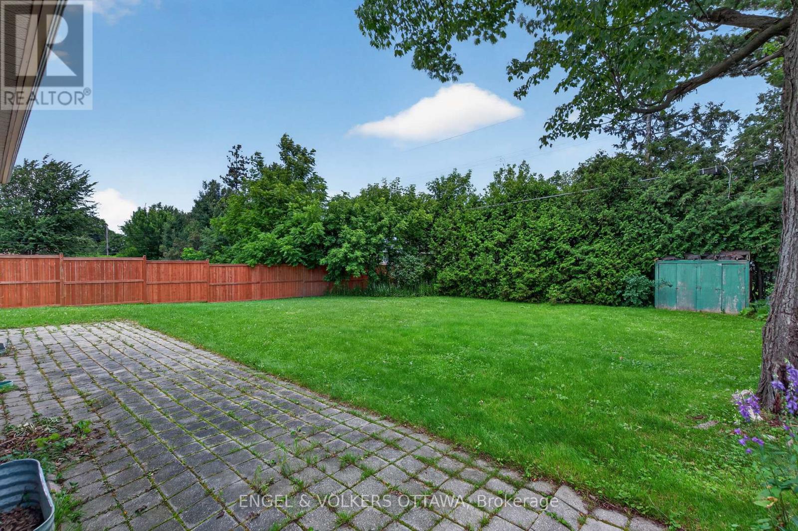 2445 ALTA VISTA DRIVE - 27