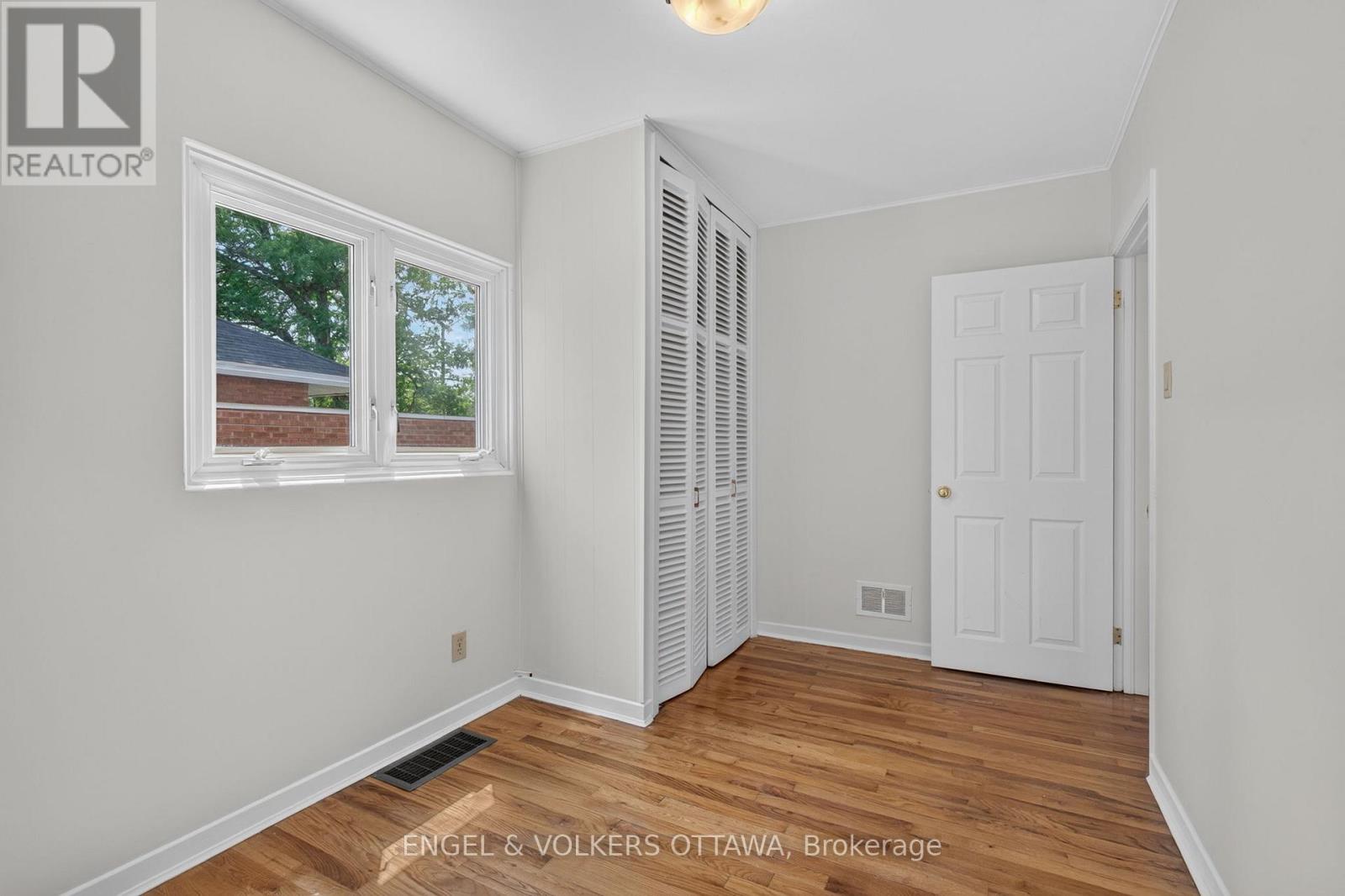4 Bed, 2 Bath House for Sale in Ottawa – 2439 ALTA VISTA DRIVE, Ottawa – MLS# X13581196 - Image 18
