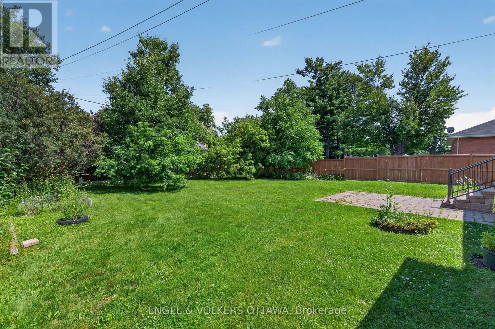 4 Bed, 2 Bath House for Sale in Ottawa – 2439 ALTA VISTA DRIVE, Ottawa – MLS# X13581196 - Image 28