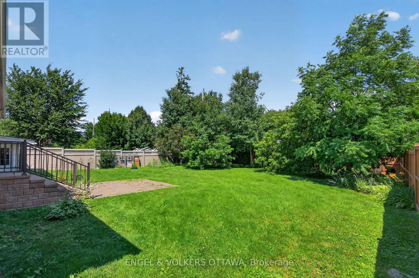4 Bed, 2 Bath House for Sale in Ottawa – 2439 ALTA VISTA DRIVE, Ottawa – MLS# X13581196 - Image 29