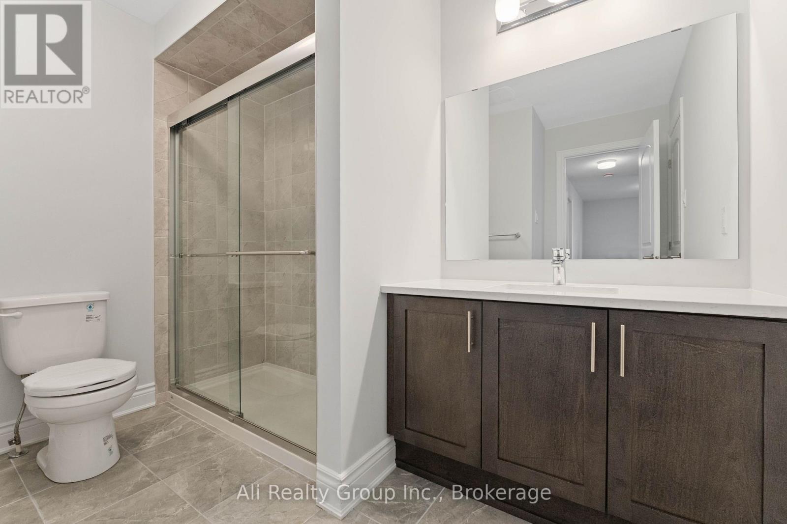 4 Bed, 3 Bath House for Rent in Ottawa – 110 YEARLING CIRCLE, Ottawa – MLS# X13581210 - Image 16