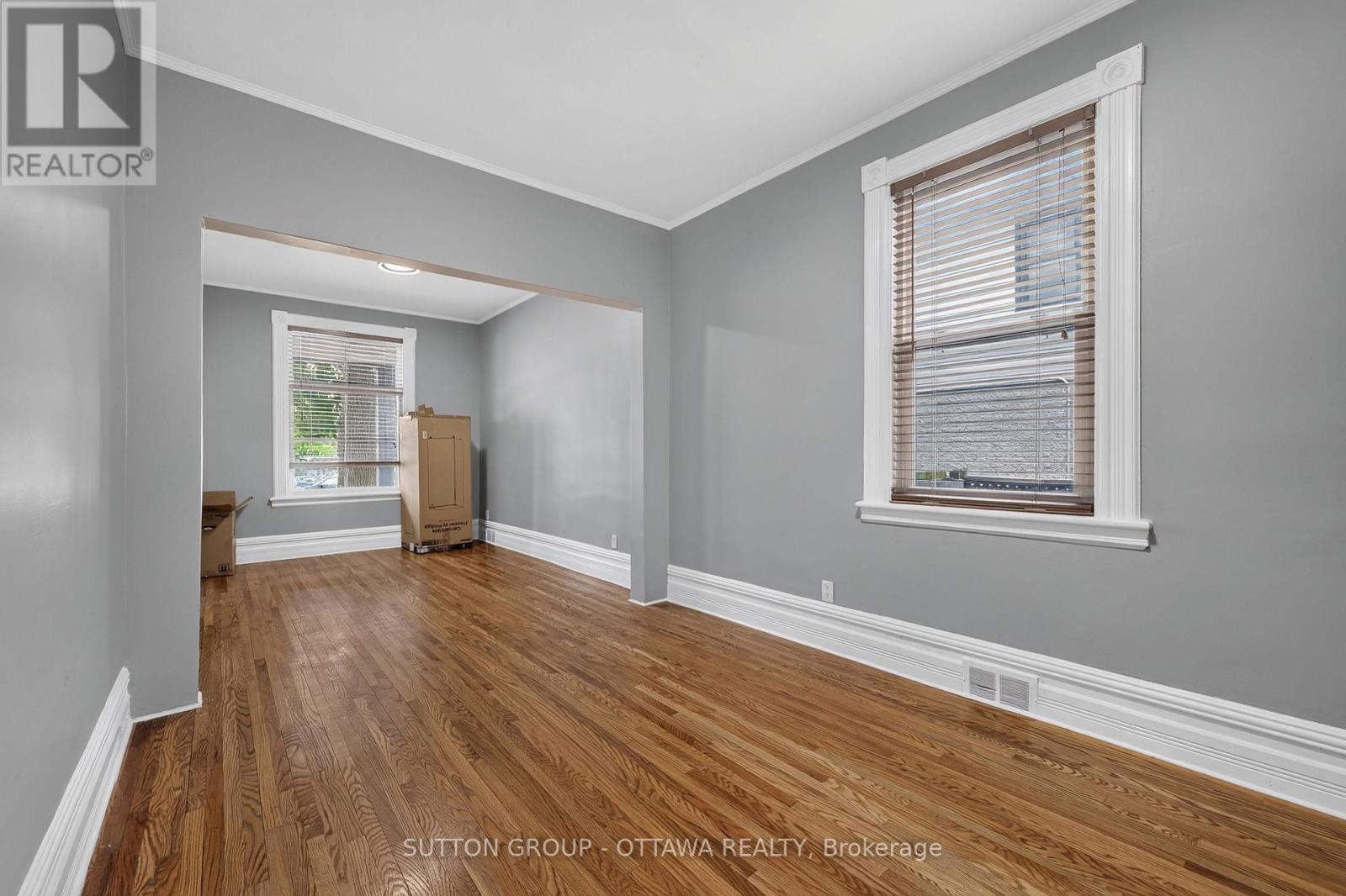 3 Bed, 2 Bath House for Rent in Ottawa – 293 OLMSTEAD STREET, Ottawa – MLS# X13581214 - Image 11