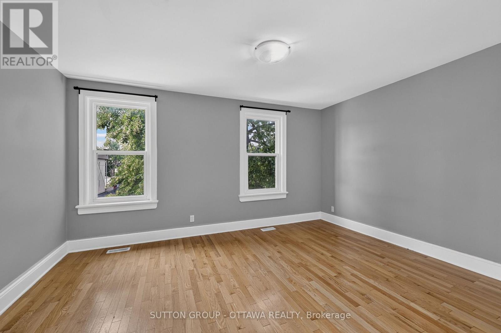 3 Bed, 2 Bath House for Rent in Ottawa – 293 OLMSTEAD STREET, Ottawa – MLS# X13581214 - Image 23