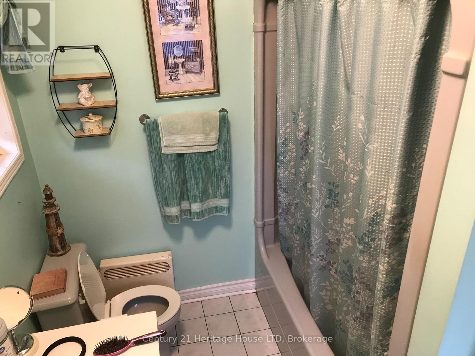 276 OXFORD AVENUE - 28