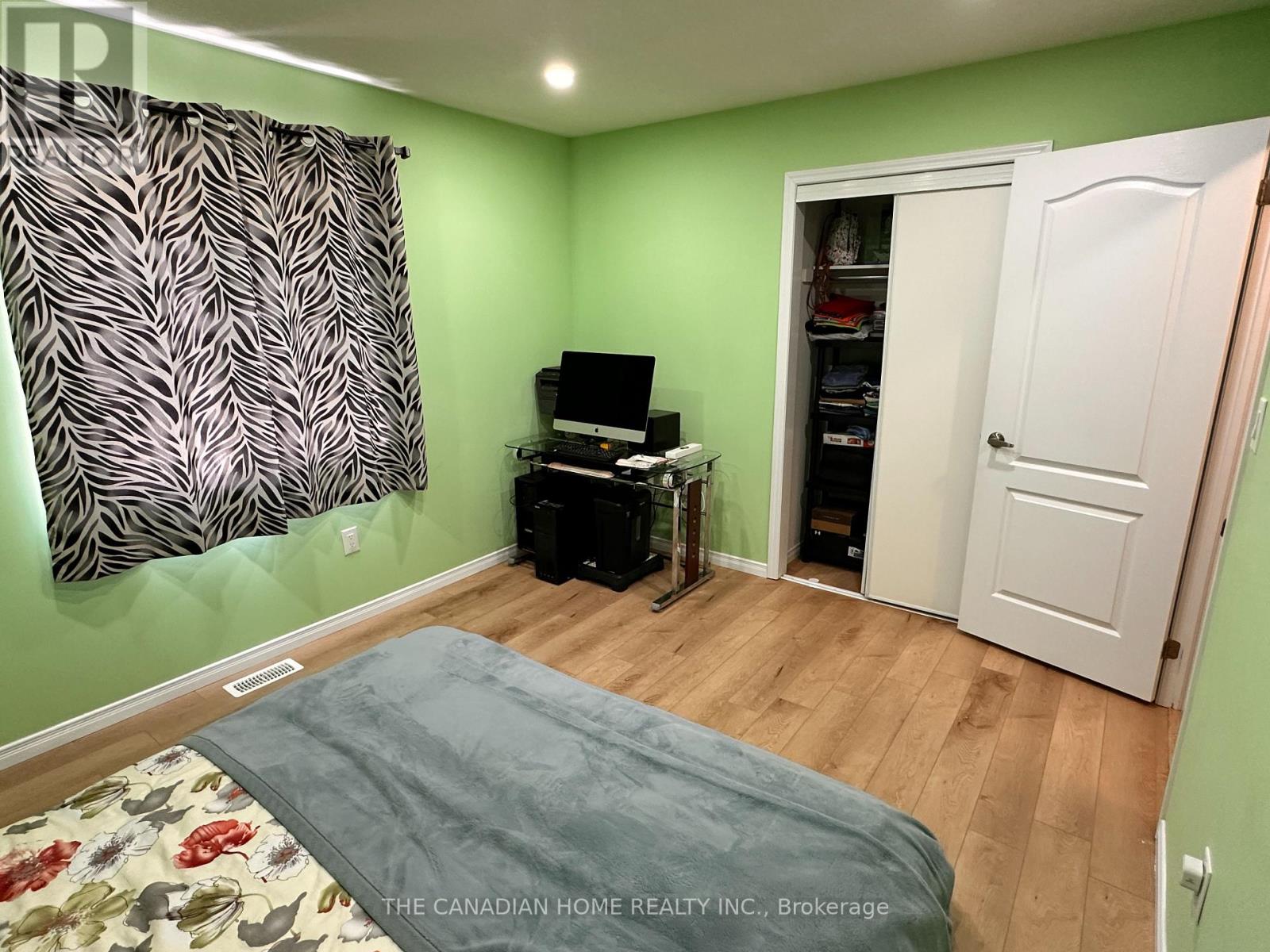 22 LEGACY LANE - Image 33