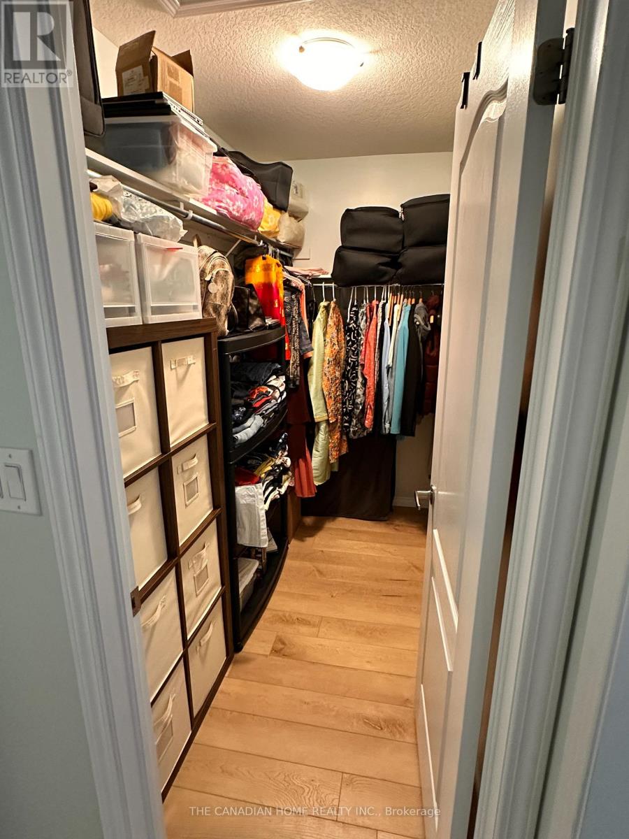22 LEGACY LANE - Image 34