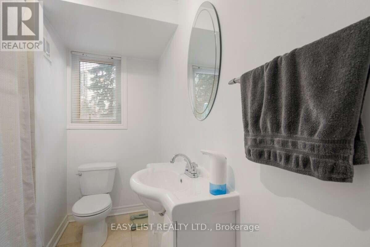 39 CHURCHILL AVENUE - 5