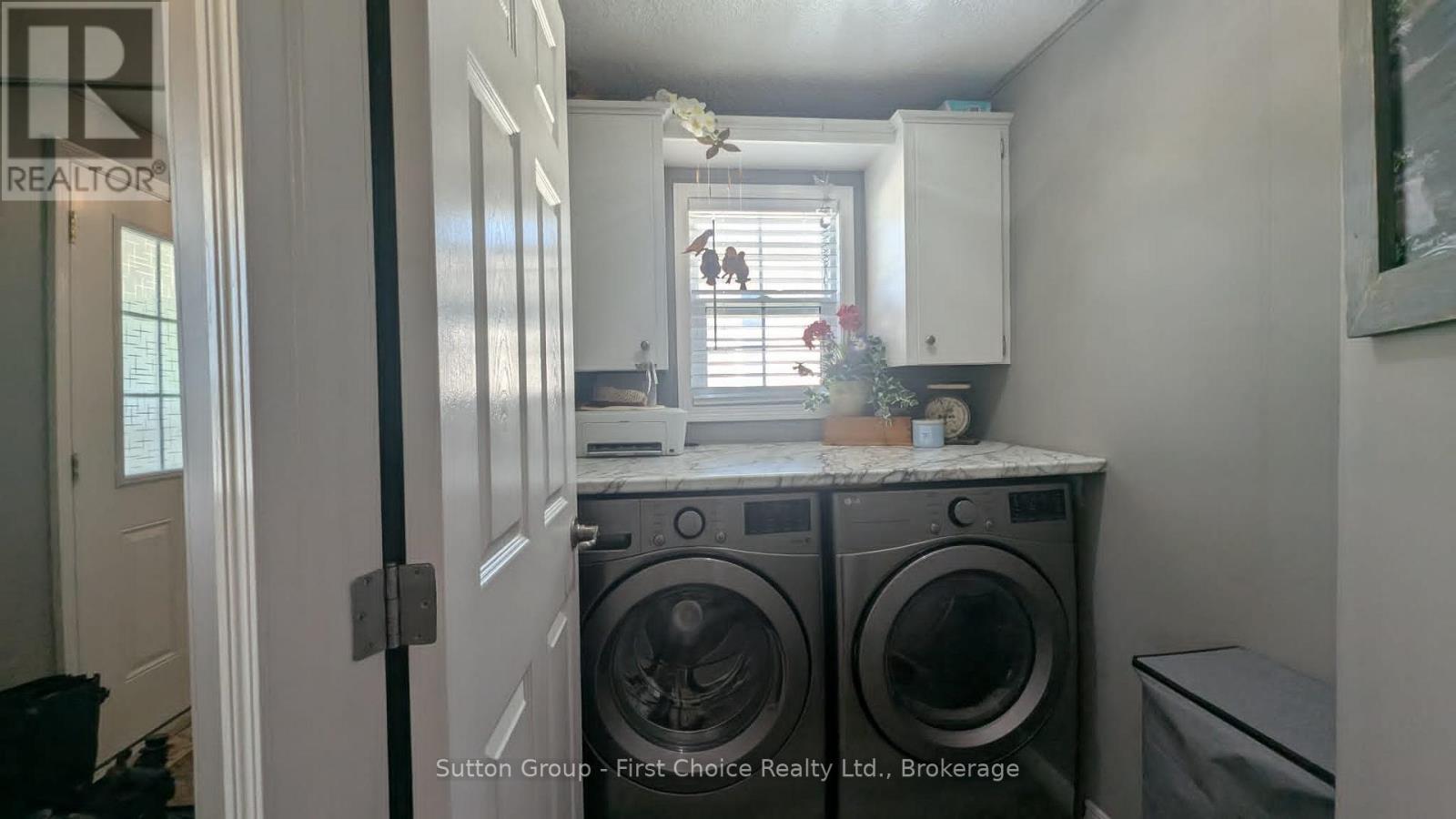14 25 THAMES ROAD - 17