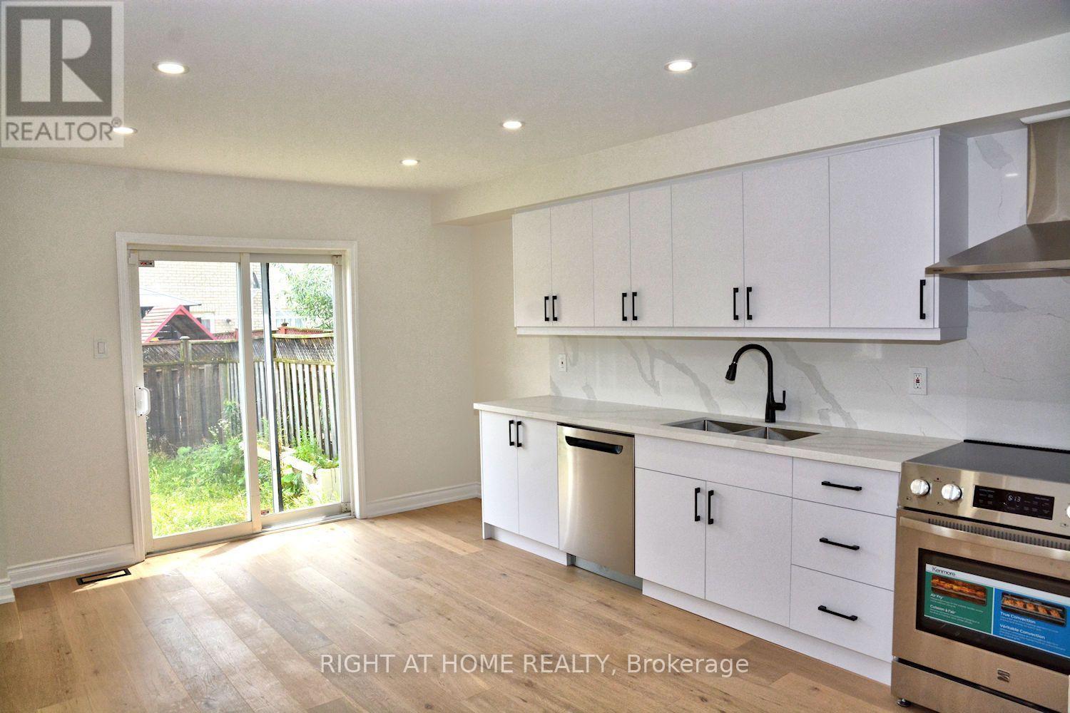 255 MARBLE PLACE - Image 12