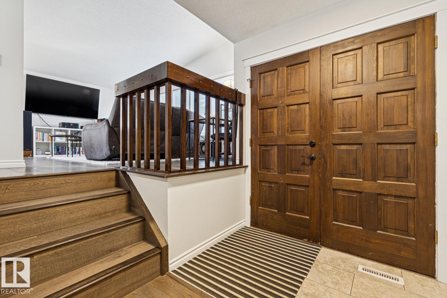 6615 187 ST NW - 17