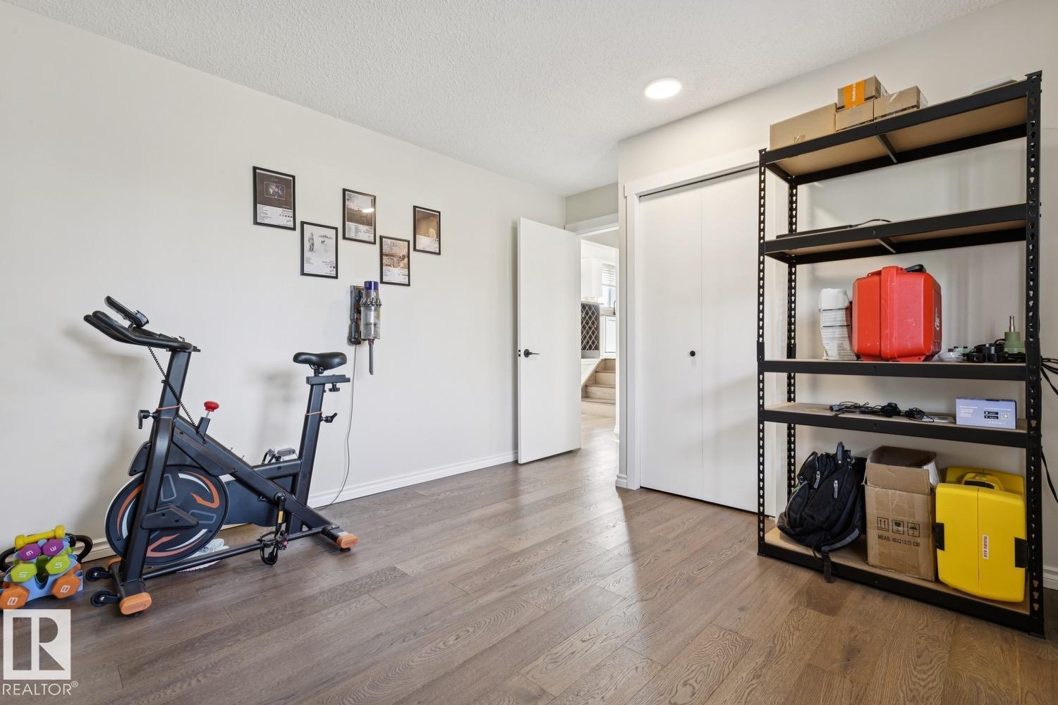 6615 187 ST NW - 29
