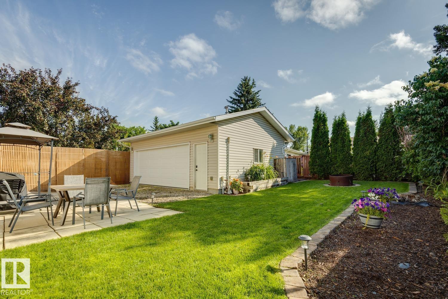 6615 187 ST NW - 32
