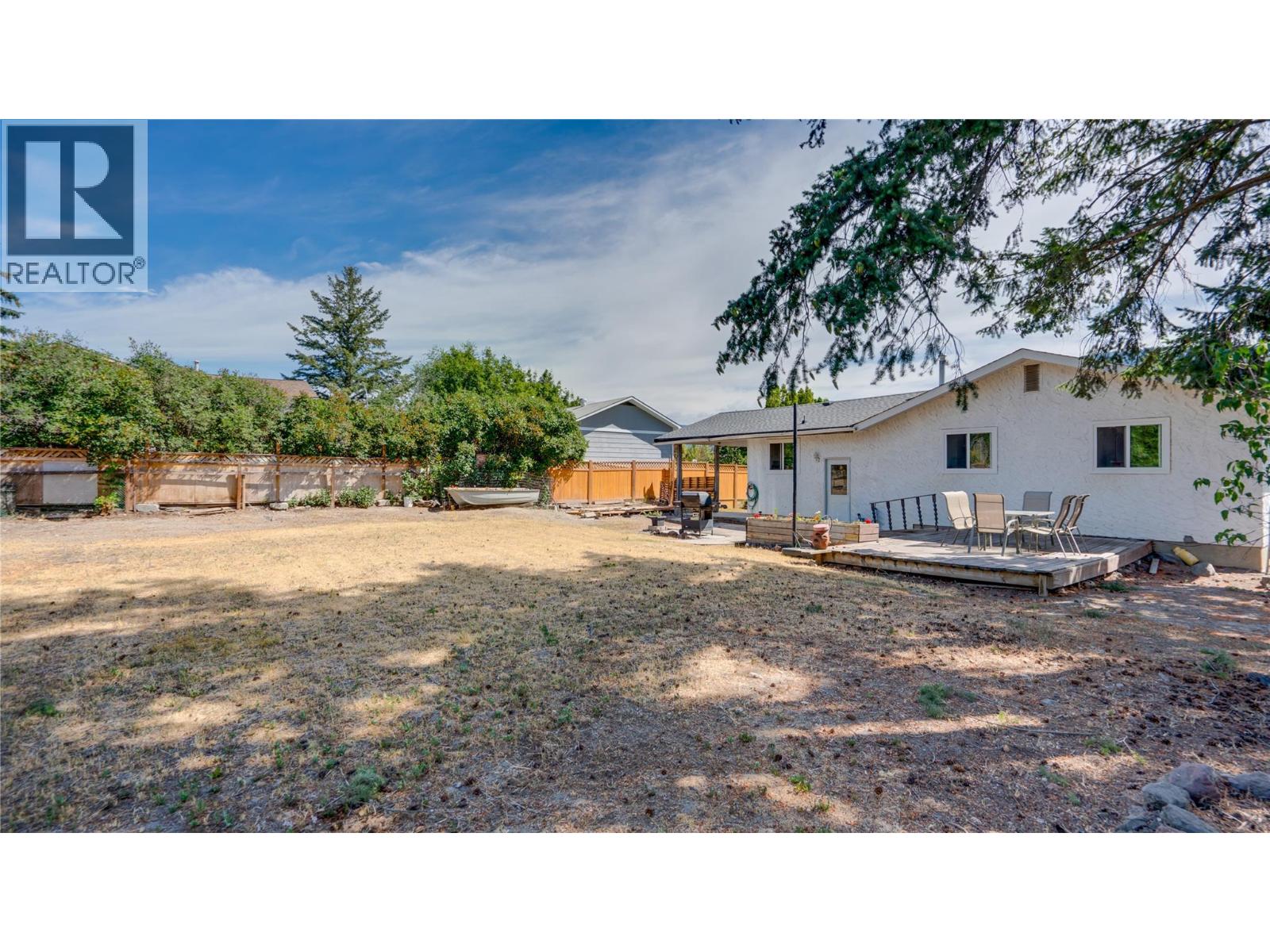 2306 18 Street - 29