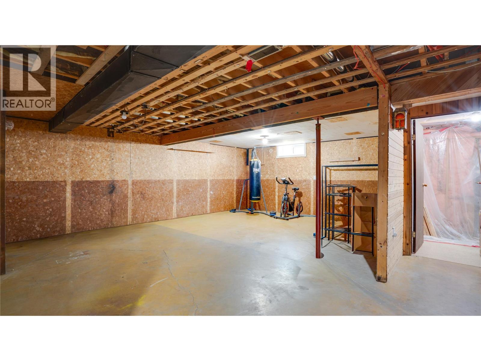 2306 18 Street - 19
