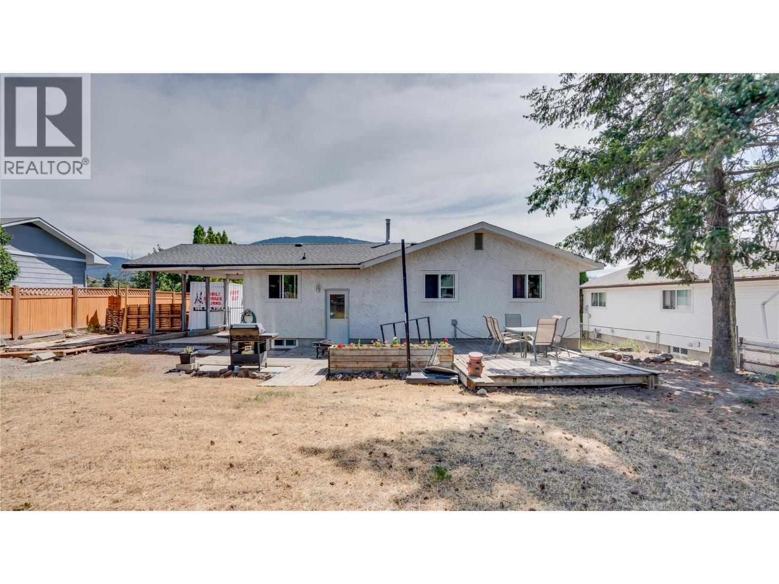 2306 18 Street - 27