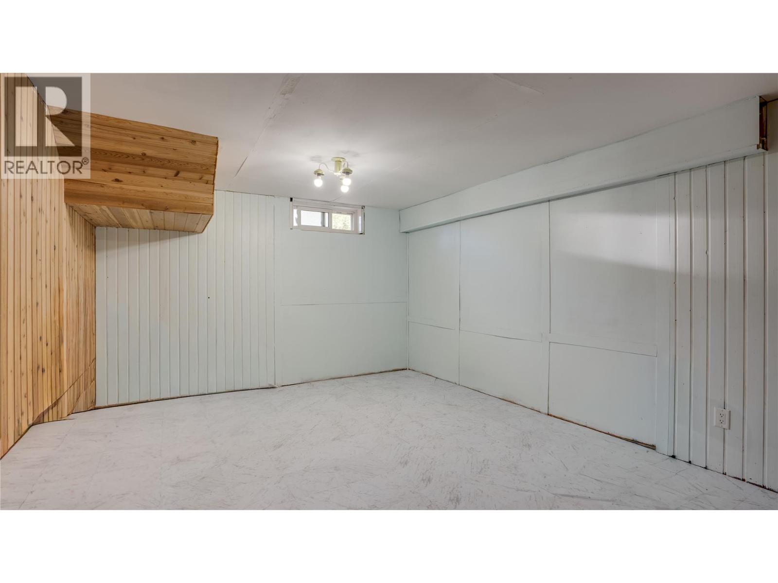 2306 18 Street - 17
