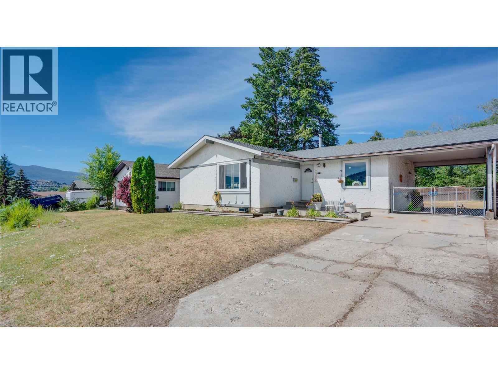 2306 18 Street - 1